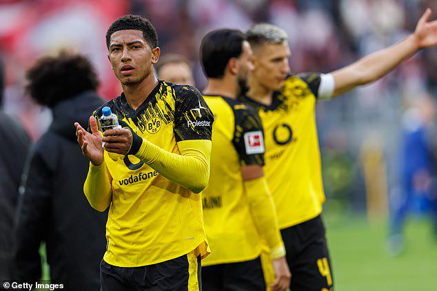 包协议从桑, 表现赢得的, 每日邮报